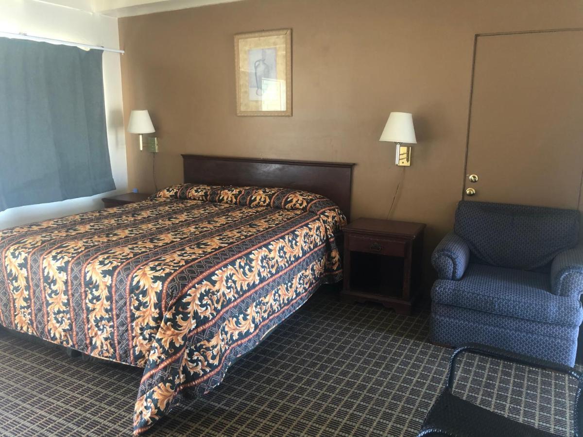 Palm Shadow Inn Motel Индиоу Екстериор снимка